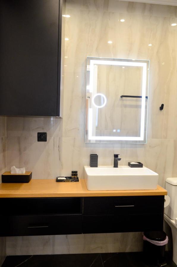 Roloi Suites 纳弗帕克托斯 外观 照片